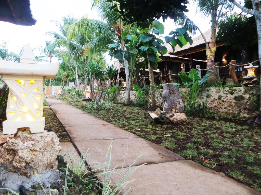 The Jingga Villas Nusa Lembongan  Exterior photo